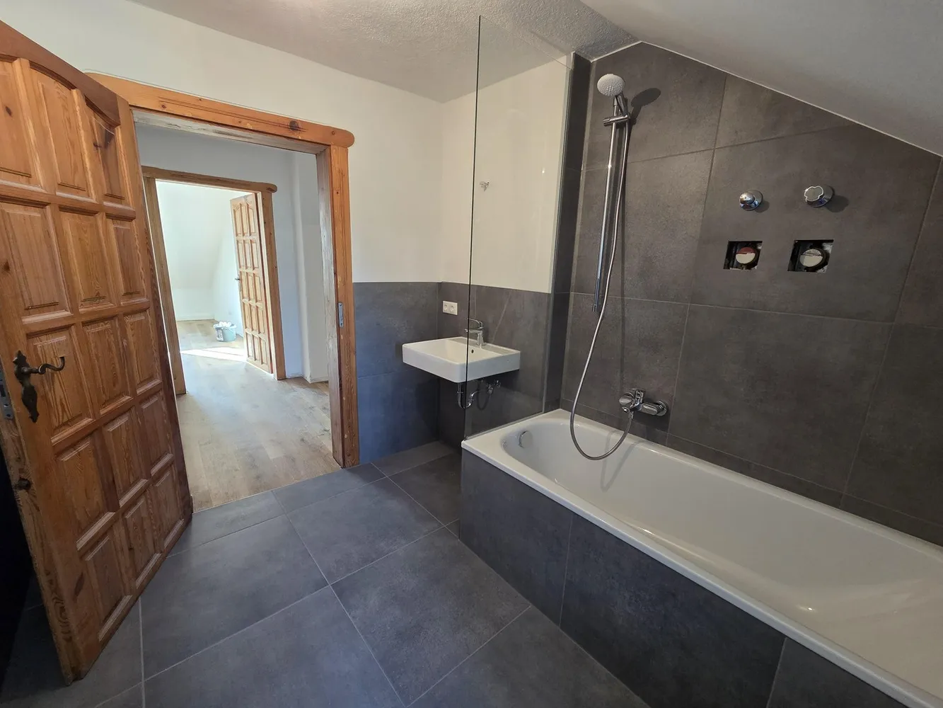 2 Zimmer Wohnung mit 43 m² in Dresden – Bild 4