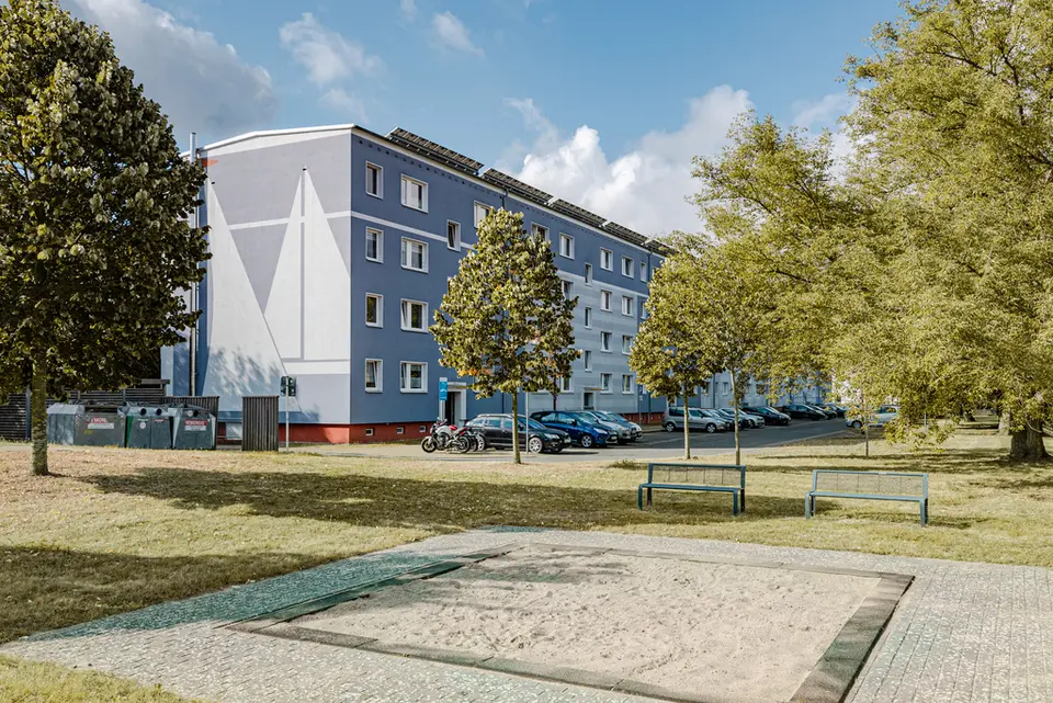 3 Zimmer Wohnung mit 60 m² in Neubrandenburg – Bild 2