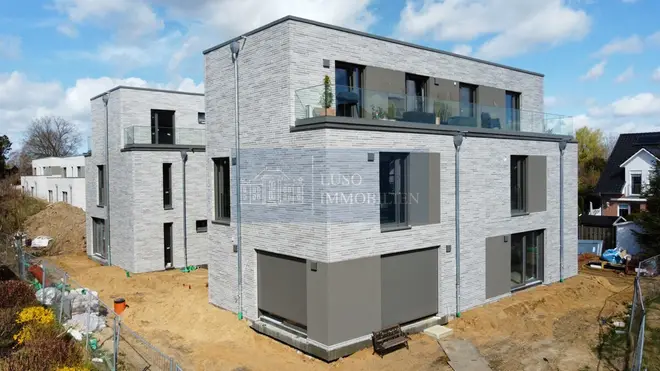 4 Zimmer Haus mit 132 m² in Hamburg – Bild 1