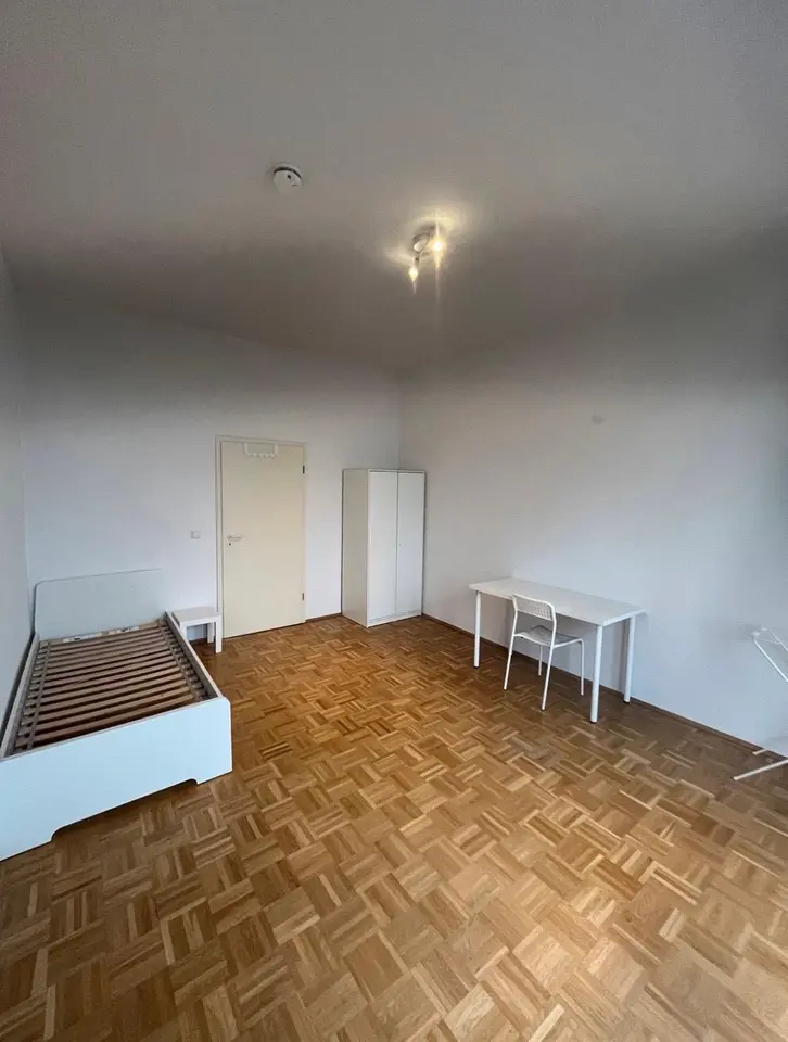 WG-Zimmer mit 25 m² in Neuss – Bild 10