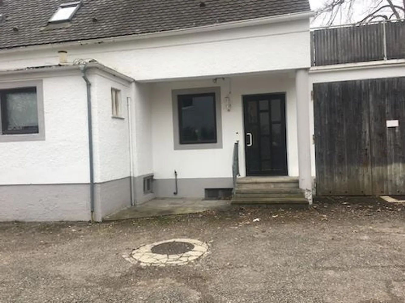 3 Zimmer Wohnung mit 104 m² in Augsburg – Bild 2