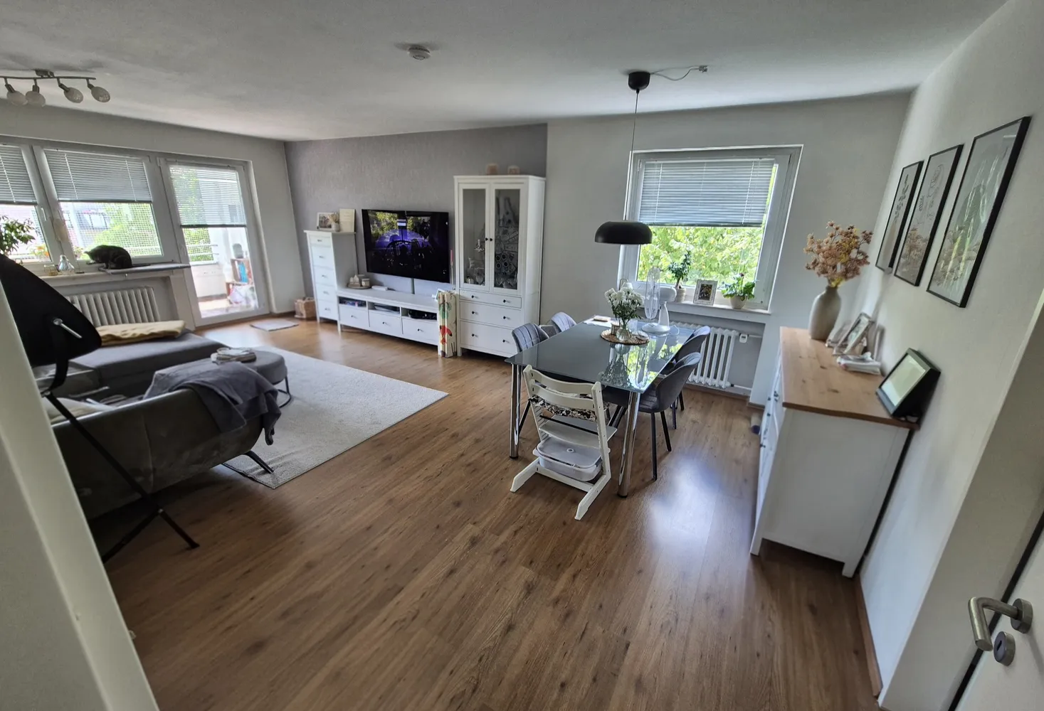 3 Zimmer Wohnung mit 87 m² in Leverkusen – Bild 2