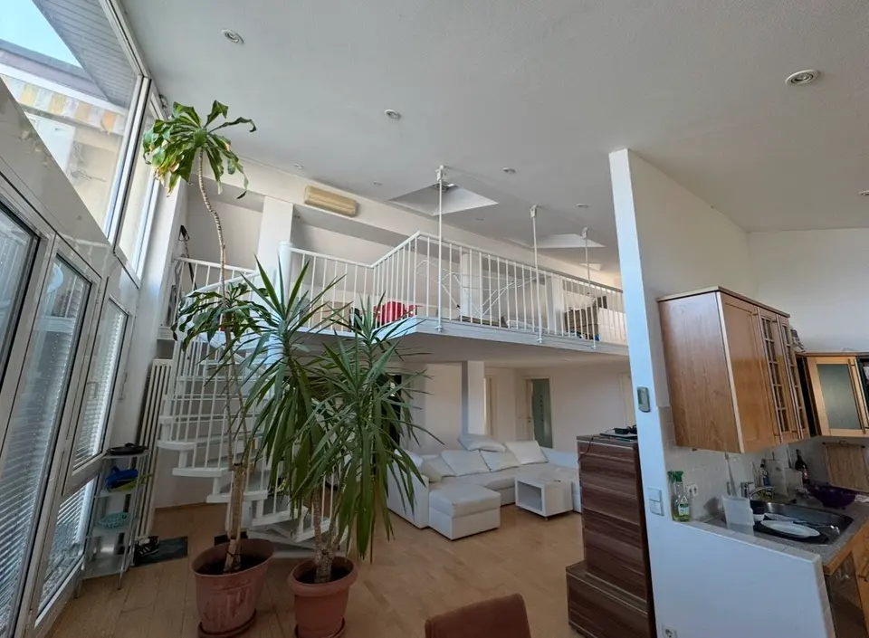 4 Zimmer Wohnung mit 144 m² in Rastatt – Bild 1