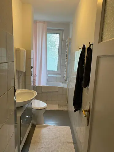 2 Zimmer Wohnung mit 50 m² in Hamburg – Bild 8