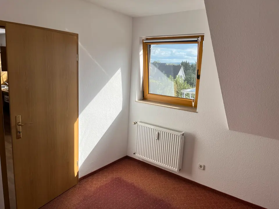 2 Zimmer Wohnung mit 36 m² in Limbach-Oberfrohna – Bild 2