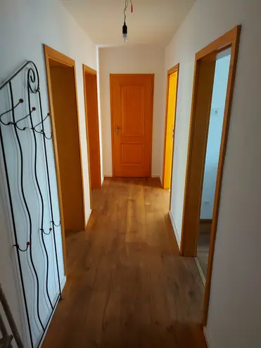 3 Zimmer Wohnung mit 80 m² in Karlsruhe – Bild 2