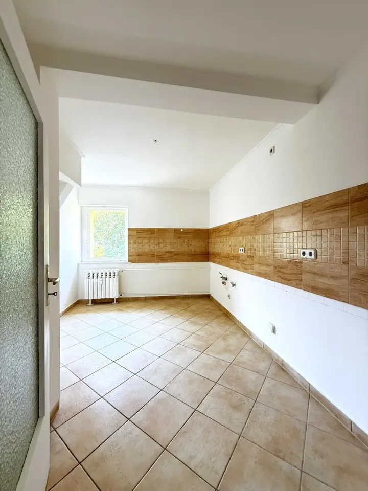 4 Zimmer Wohnung mit 135 m² in Frankfurt (Oder) – Bild 1