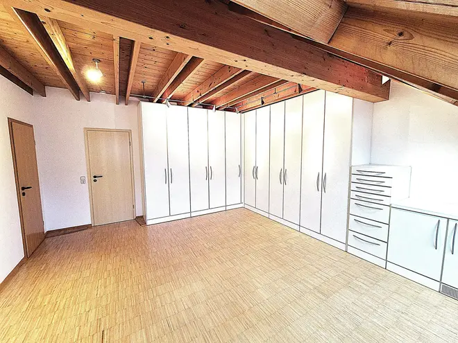 5 Zimmer Haus mit 200 m² in Frankfurt am Main – Bild 9