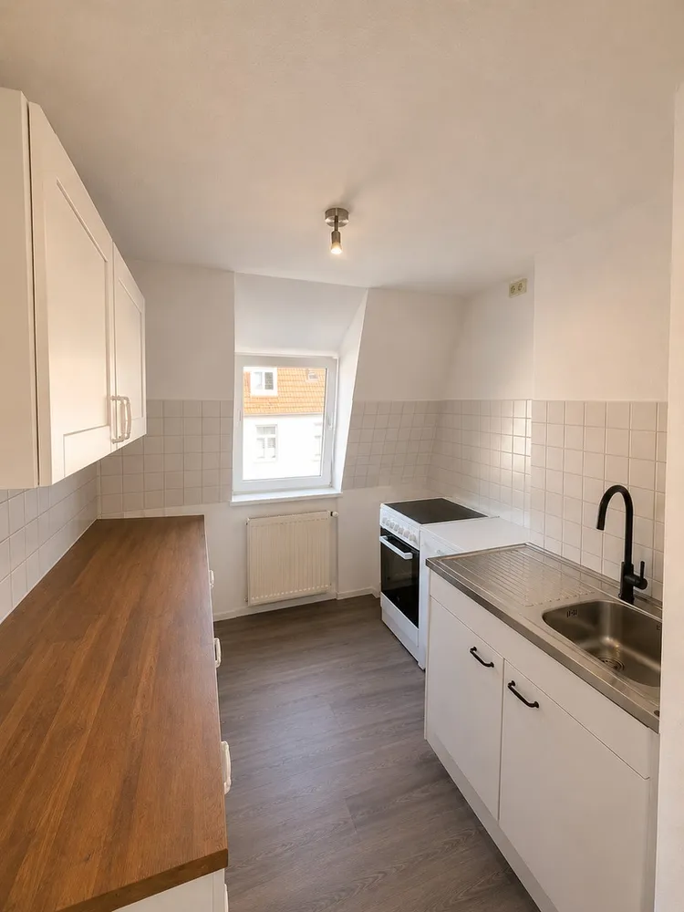 3 Zimmer Wohnung mit 75 m² in Lübeck – Bild 2