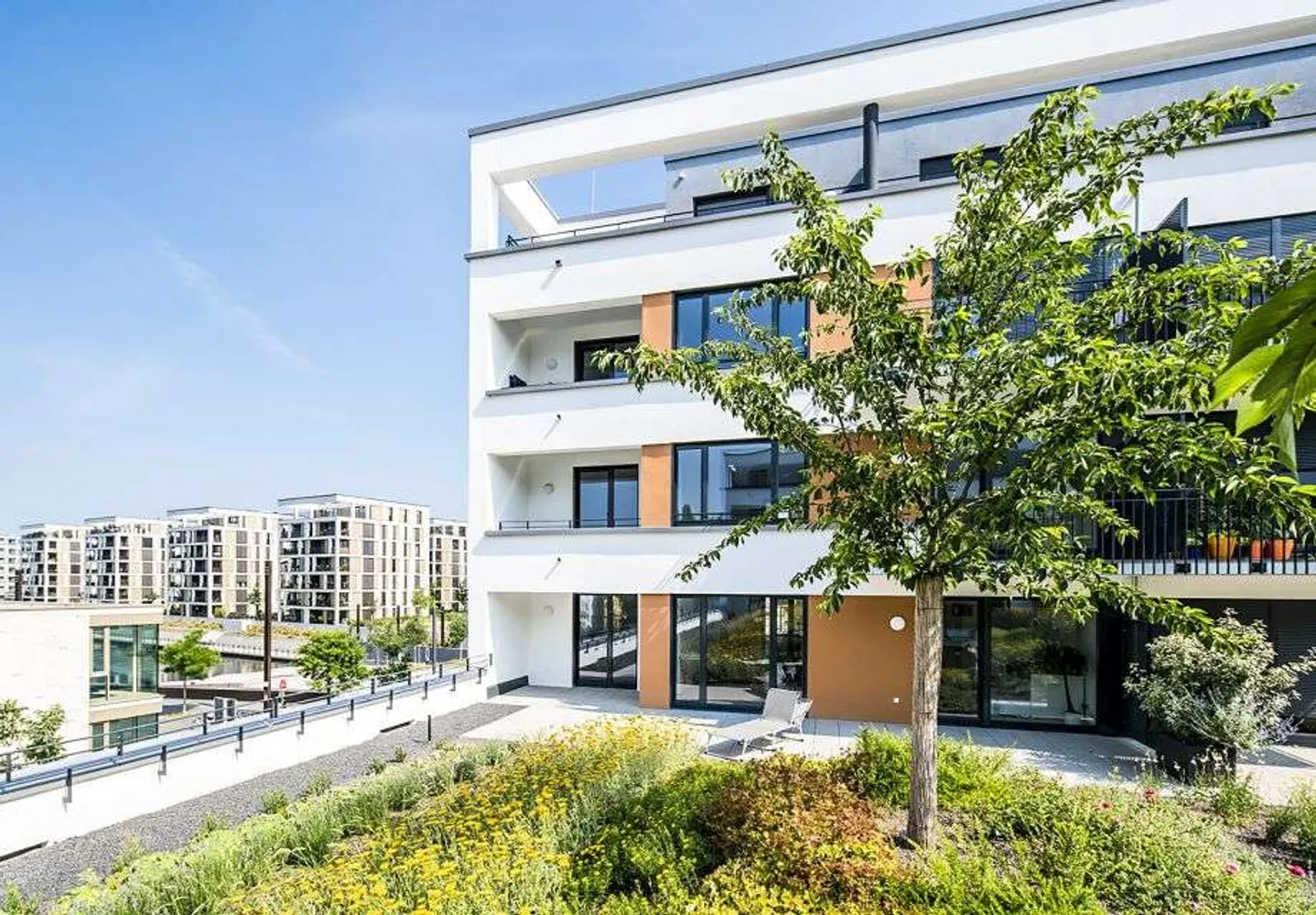 4 Zimmer Wohnung mit 120 m² in Offenbach am Main – Bild 1