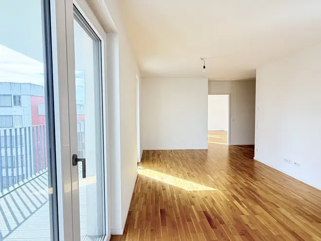 2 Zimmer Wohnung mit 76 m² in Wiesbaden – Bild 2
