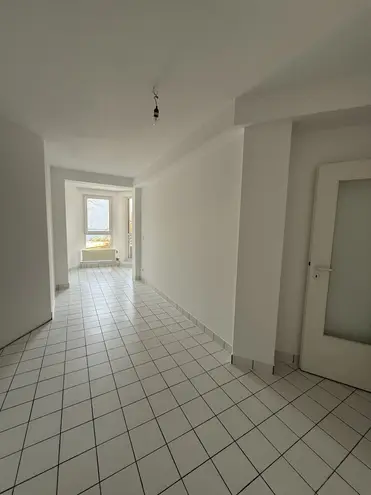 2 Zimmer Wohnung mit 79 m² in Berlin – Bild 12