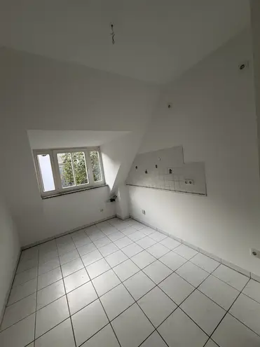 4 Zimmer Wohnung mit 108 m² in München – Bild 4