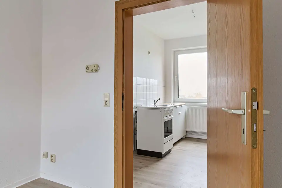 2 Zimmer Wohnung mit 38 m² in Schwerin – Bild 2