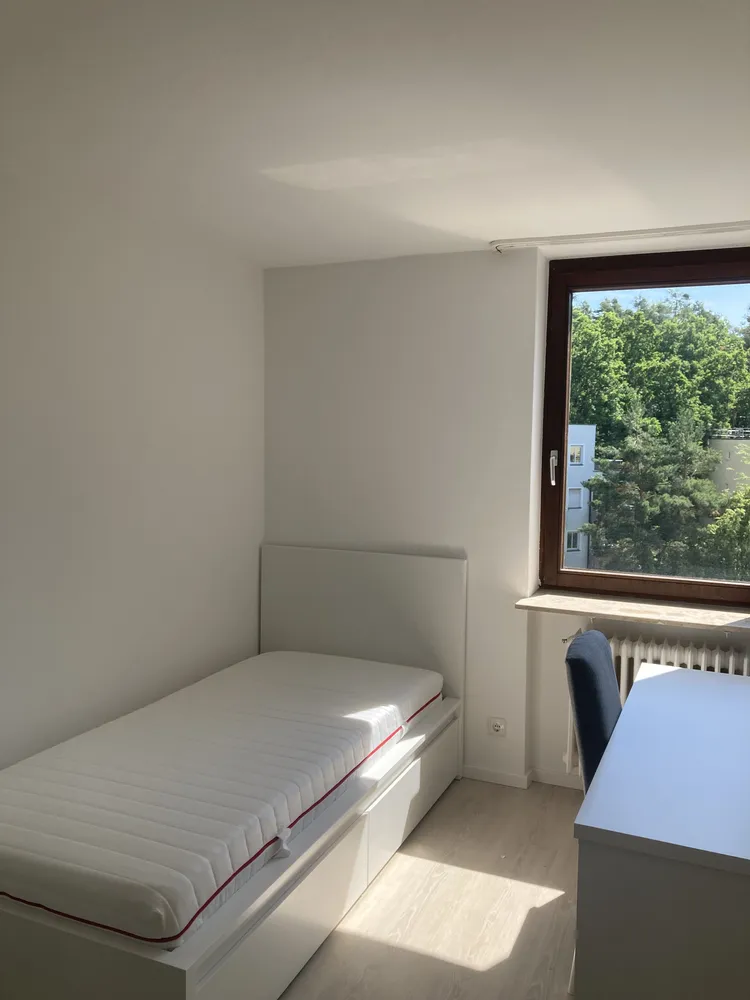 1 Zimmer Wohnung mit 18 m² in Erlangen – Bild 2
