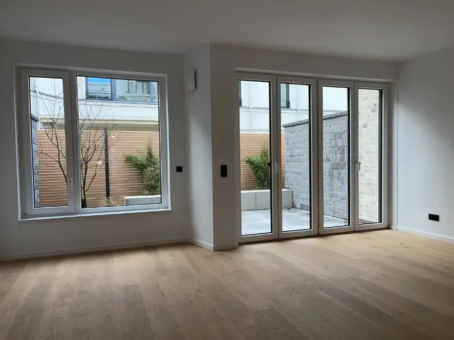 5 Zimmer Haus mit 170 m² in München – Bild 2