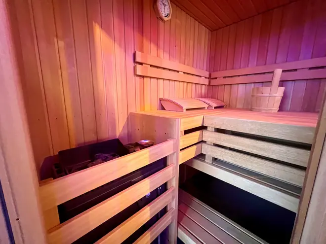 4 Zimmer Wohnung mit 135 m² in Stuttgart – Bild 1