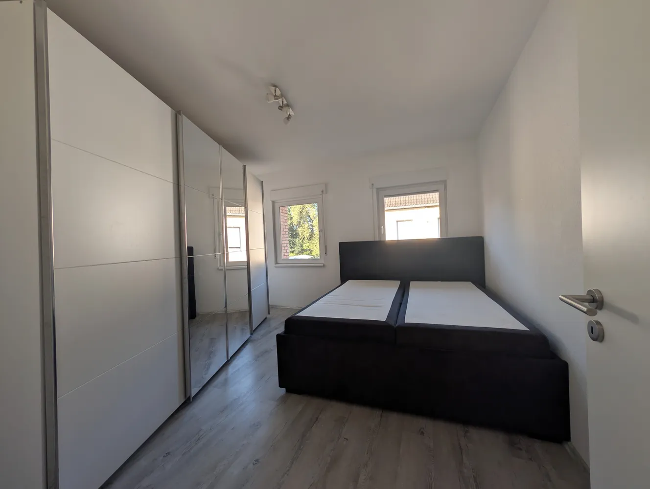 2 Zimmer Wohnung mit 52 m² in Bonn – Bild 2