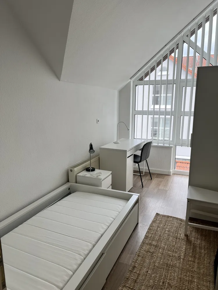 1 Zimmer Wohnung mit 25 m² in Jena – Bild 1