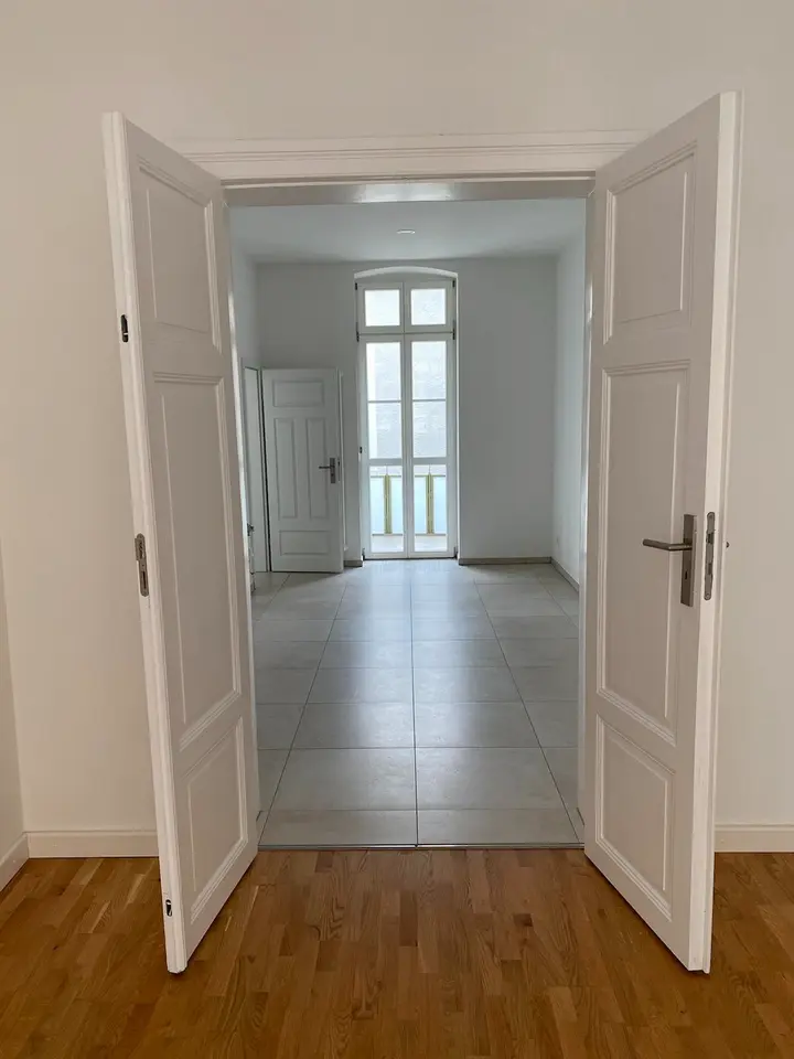 5 Zimmer Wohnung mit 140 m² in Görlitz – Bild 2