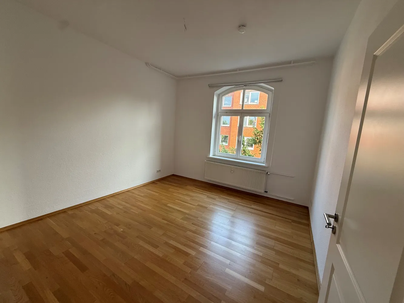4 Zimmer Wohnung mit 105 m² in Hannover – Bild 4