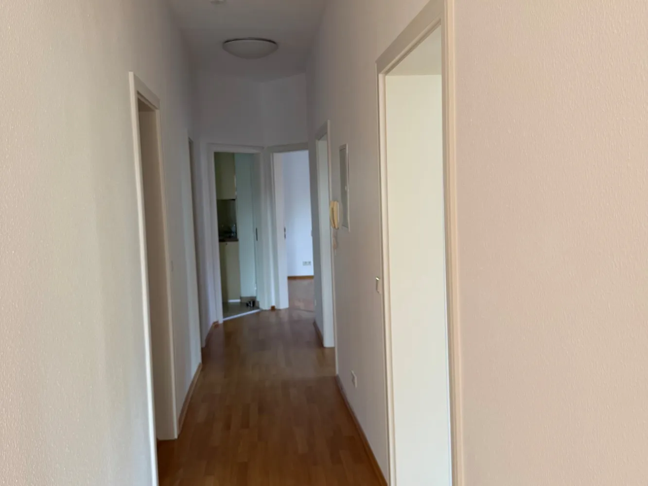 4 Zimmer Wohnung mit 105 m² in Hannover – Bild 7