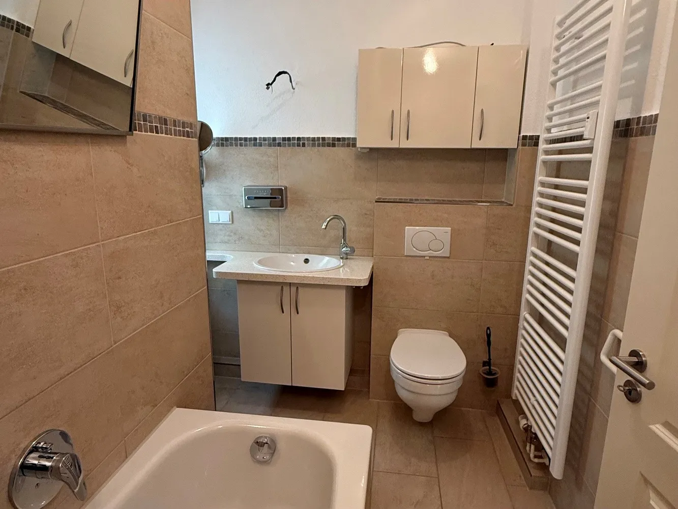 4 Zimmer Wohnung mit 105 m² in Hannover – Bild 9
