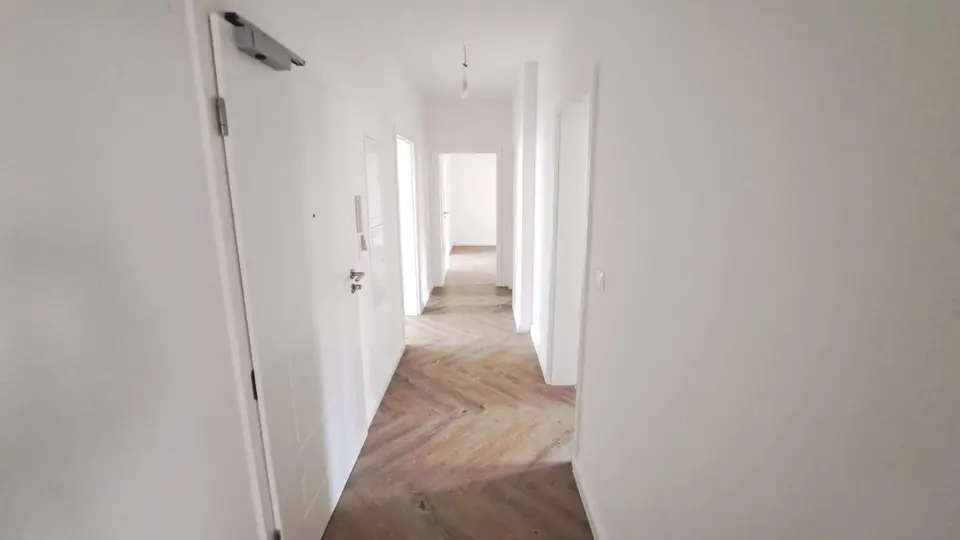 5 Zimmer Wohnung mit 138 m² in Gera – Bild 5