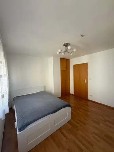 4 Zimmer Wohnung mit 94 m² in Stuttgart – Bild 6