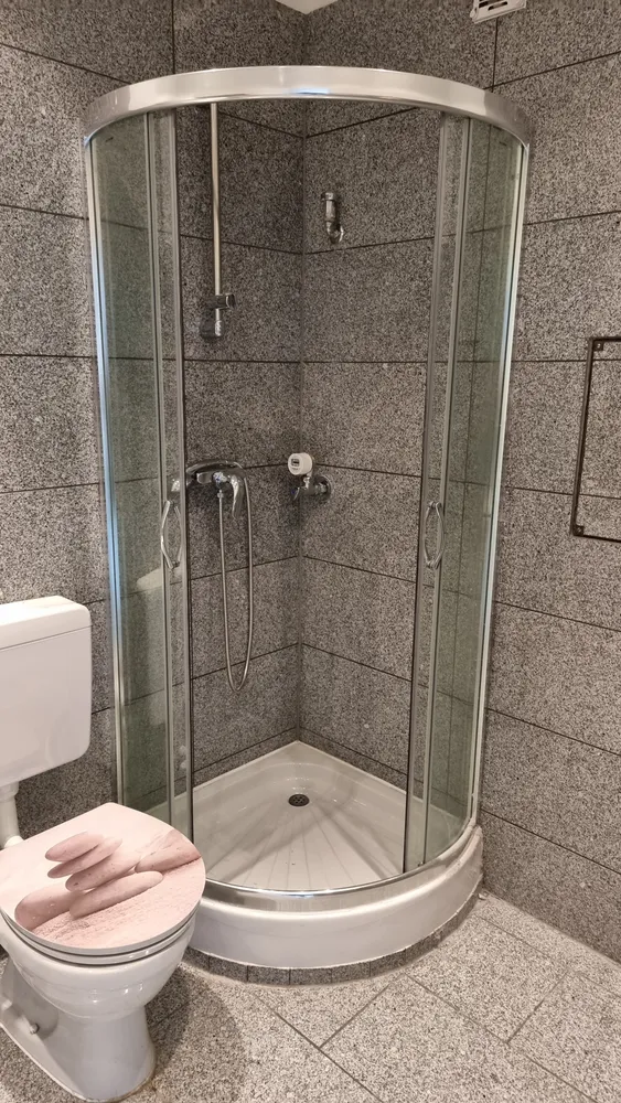 2 Zimmer Wohnung mit 74 m² in Hannover – Bild 2