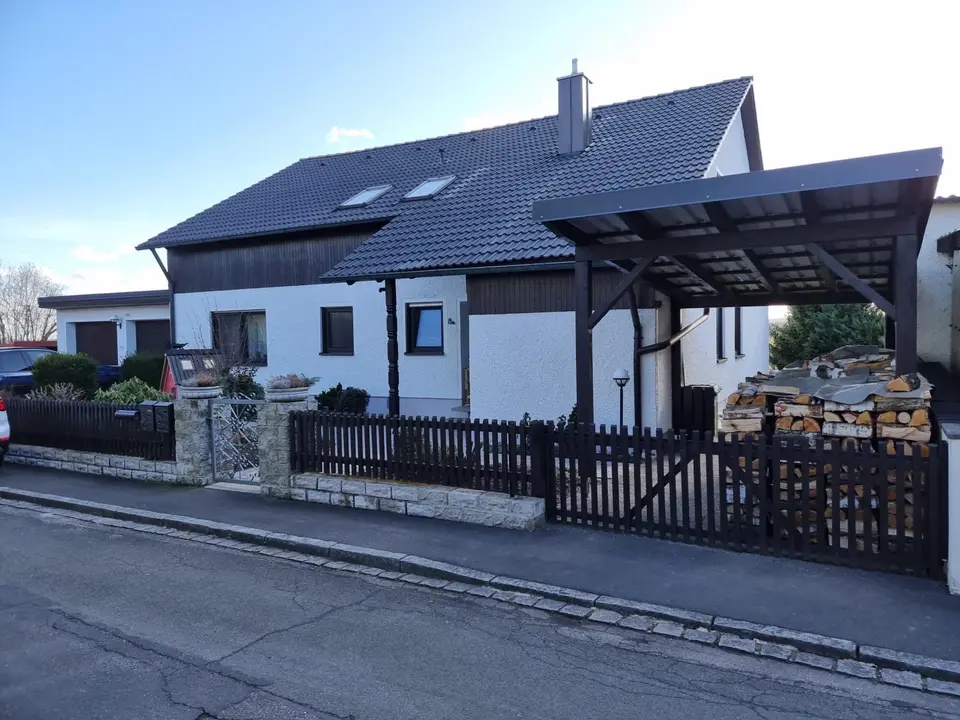 3 Zimmer Wohnung mit 108 m² in Amberg – Bild 1