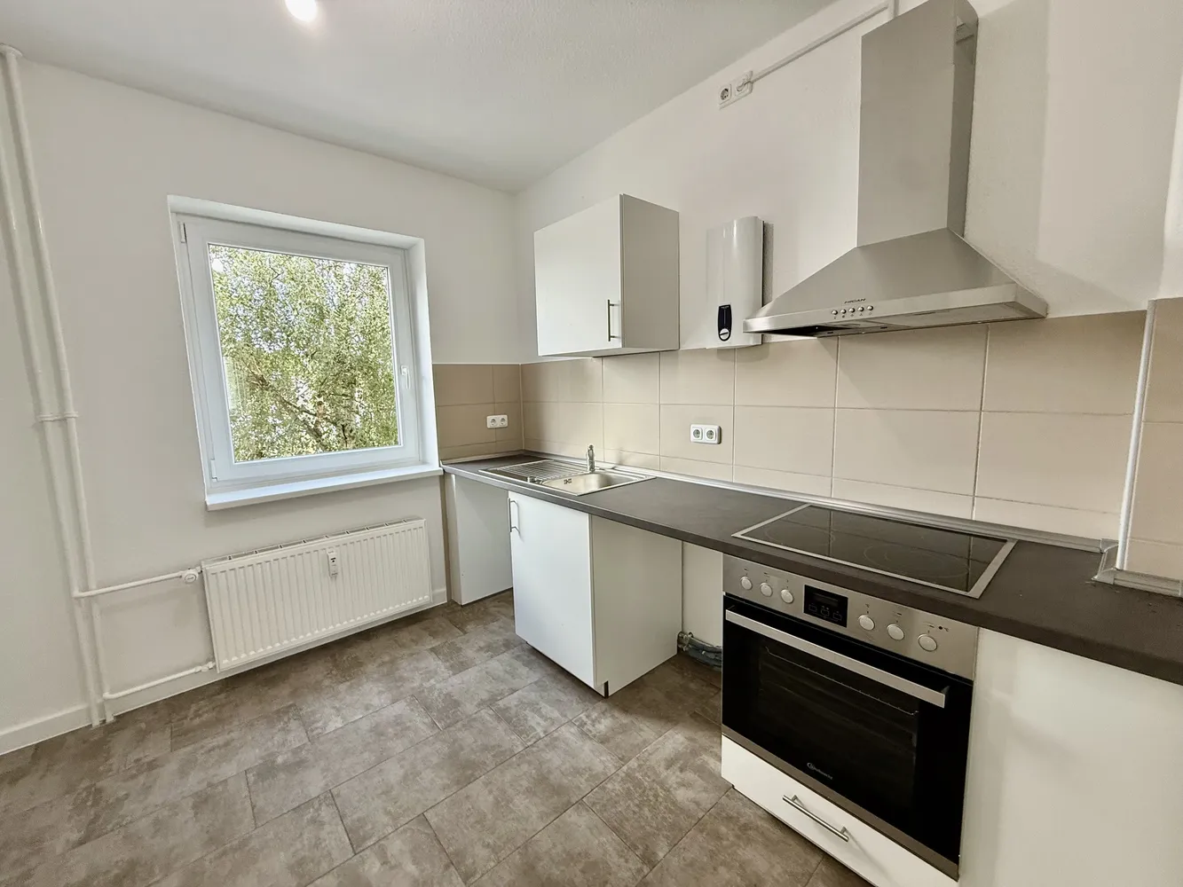 3 Zimmer Wohnung mit 64 m² in Lübeck – Bild 1