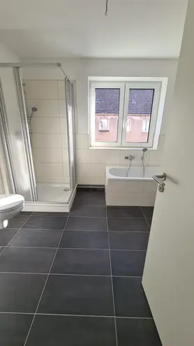 4 Zimmer Wohnung mit 109 m² in Magdeburg – Bild 3