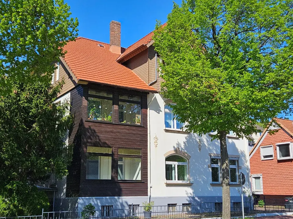 6 Zimmer Wohnung mit 150 m² in Wernigerode – Bild 2