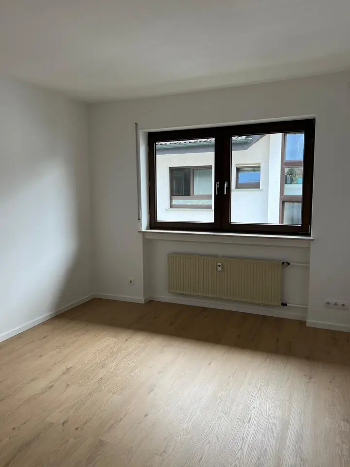 4 Zimmer Wohnung mit 108 m² in Rodgau – Bild 1