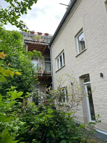 7 Zimmer Haus mit 215 m² in Bonn – Bild 1