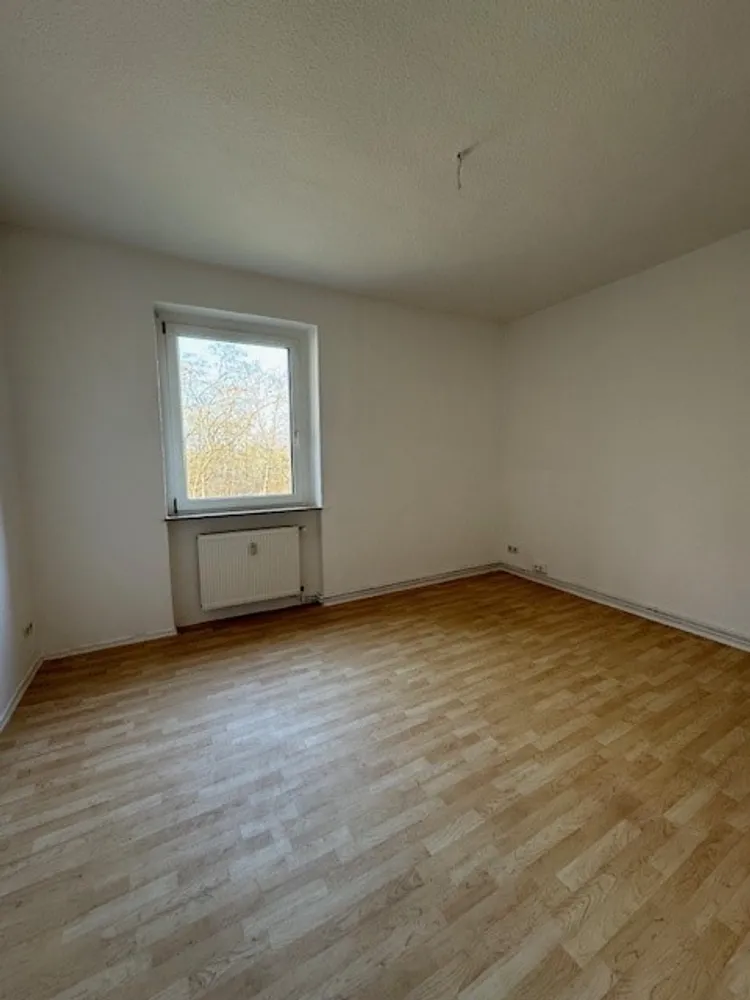 3 Zimmer Wohnung mit 65 m² in Merseburg – Bild 3