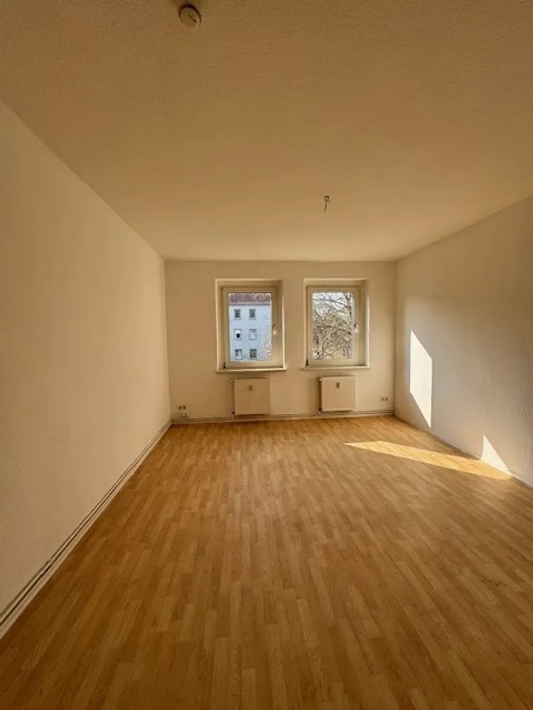 3 Zimmer Wohnung mit 65 m² in Merseburg – Bild 4