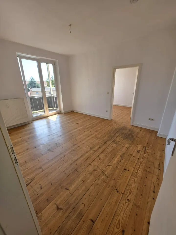 2 Zimmer Wohnung mit 44 m² in Schwerin – Bild 2