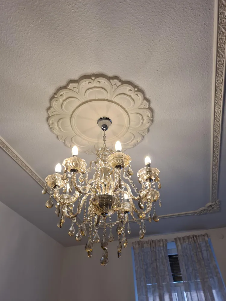4 Zimmer Wohnung mit 140 m² in Wiesbaden – Bild 1