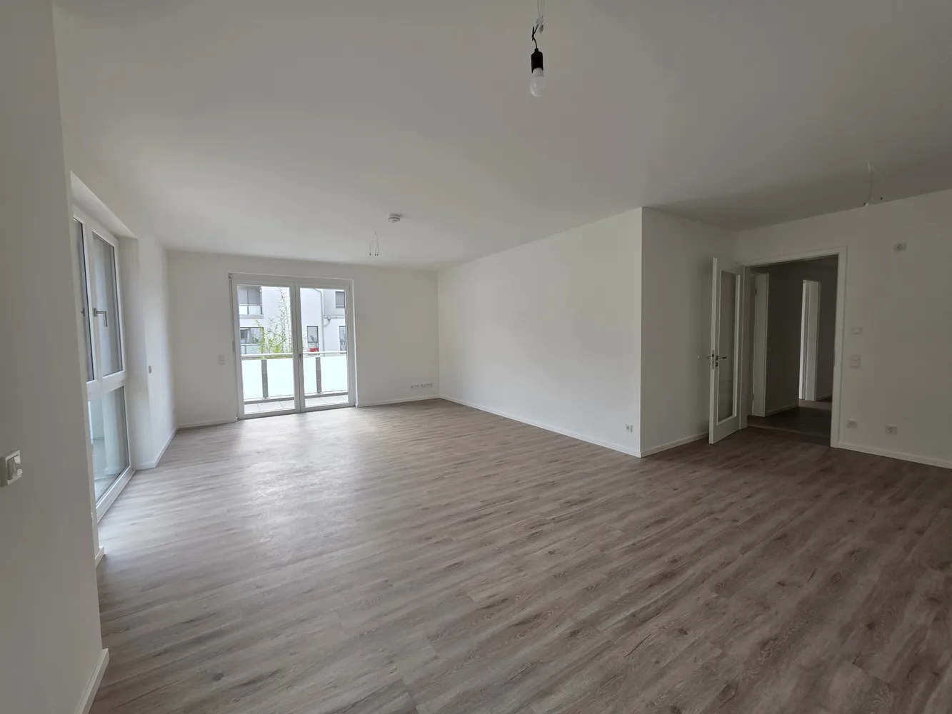4 Zimmer Wohnung mit 113 m² in Eberswalde – Bild 1