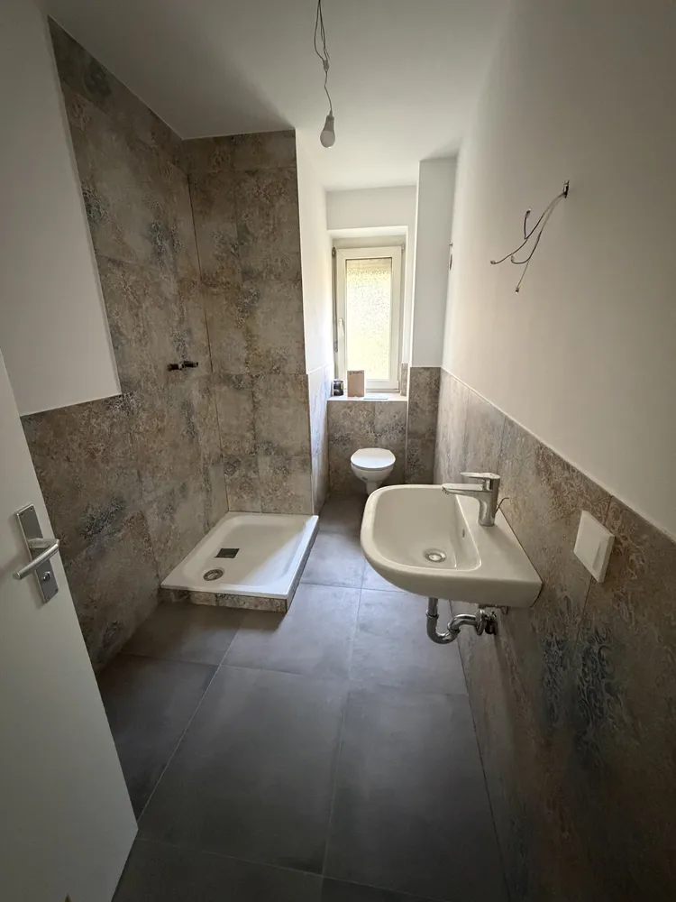 4 Zimmer Wohnung mit 99 m² in Würzburg – Bild 4