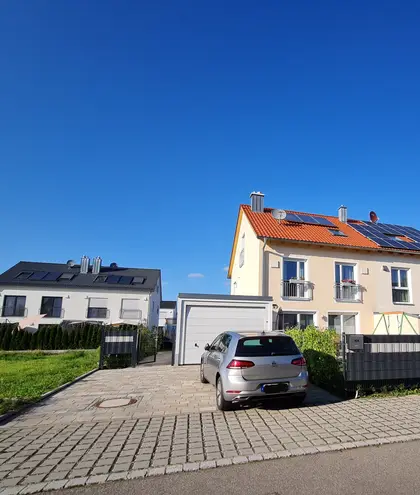 4 Zimmer Haus mit 130 m² in Ingolstadt – Bild 1