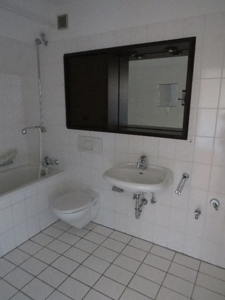 4 Zimmer Wohnung mit 96 m² in Bonn – Bild 2