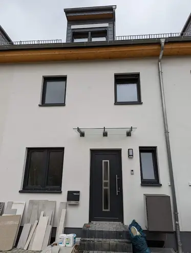 7 Zimmer Haus mit 230 m² in Aschaffenburg – Bild 2