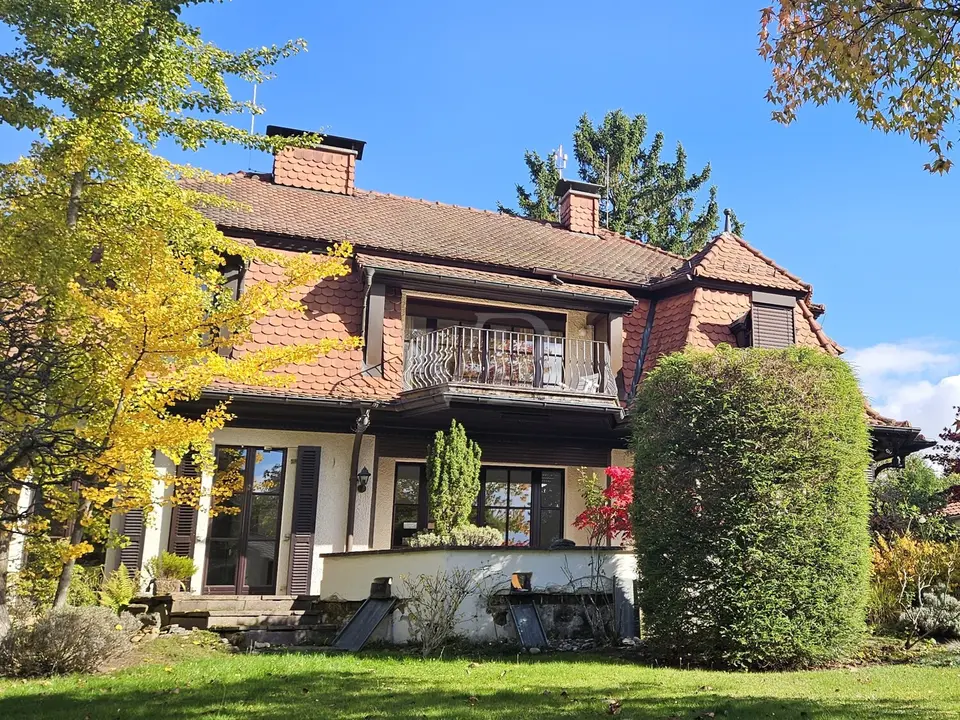 5 Zimmer Haus mit 227 m² in Oberursel – Bild 2