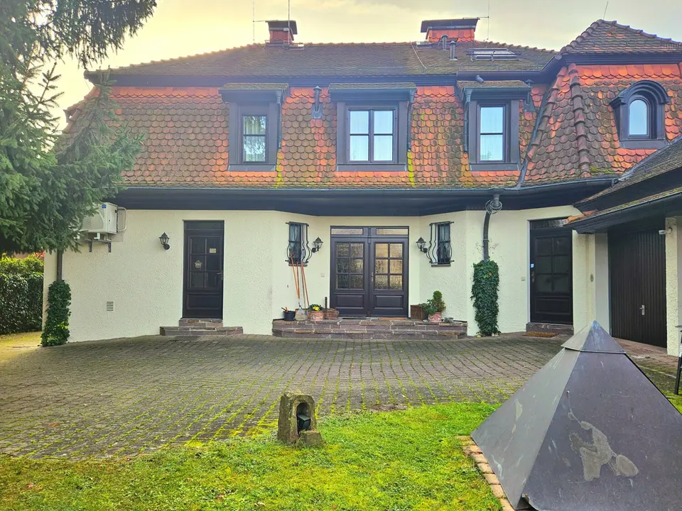 5 Zimmer Haus mit 227 m² in Oberursel – Bild 9