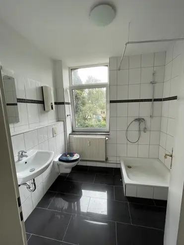 2 Zimmer Wohnung mit 58 m² in Krefeld – Bild 4