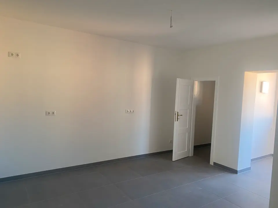 2 Zimmer Wohnung mit 65 m² in Zwickau – Bild 3