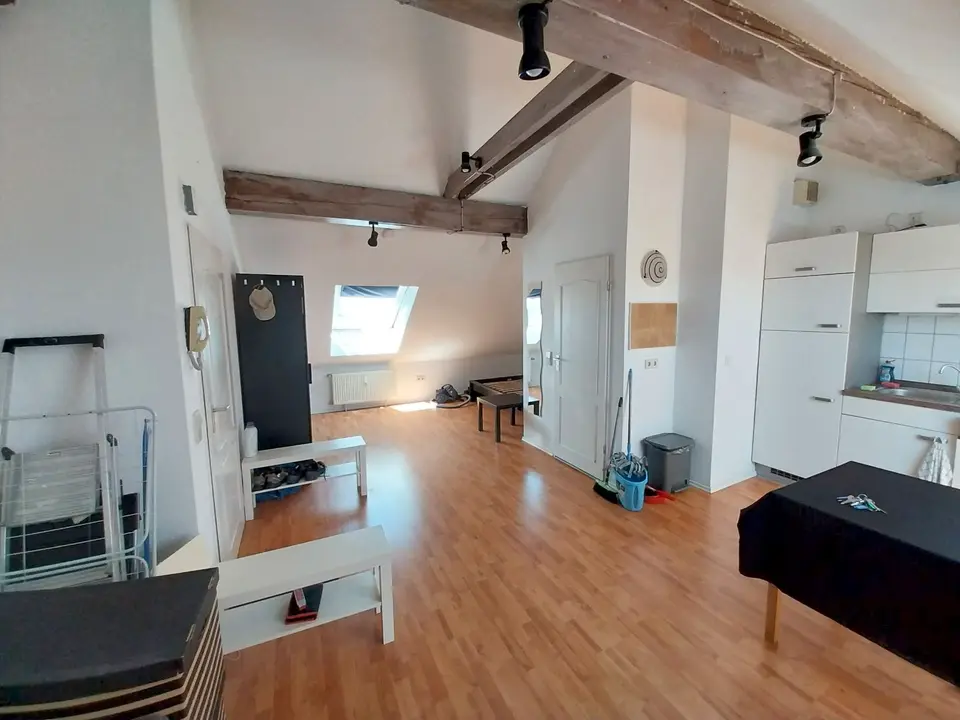 3 Zimmer Wohnung mit 67 m² in Saarbrücken – Bild 2